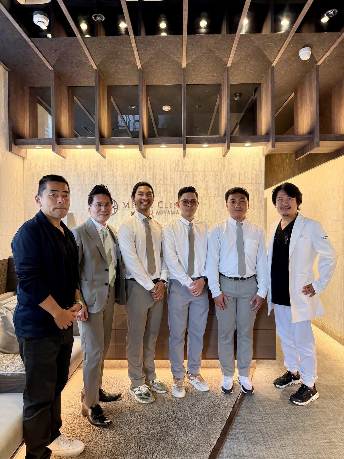 Welcoming international visitors in Minami-Aoyama