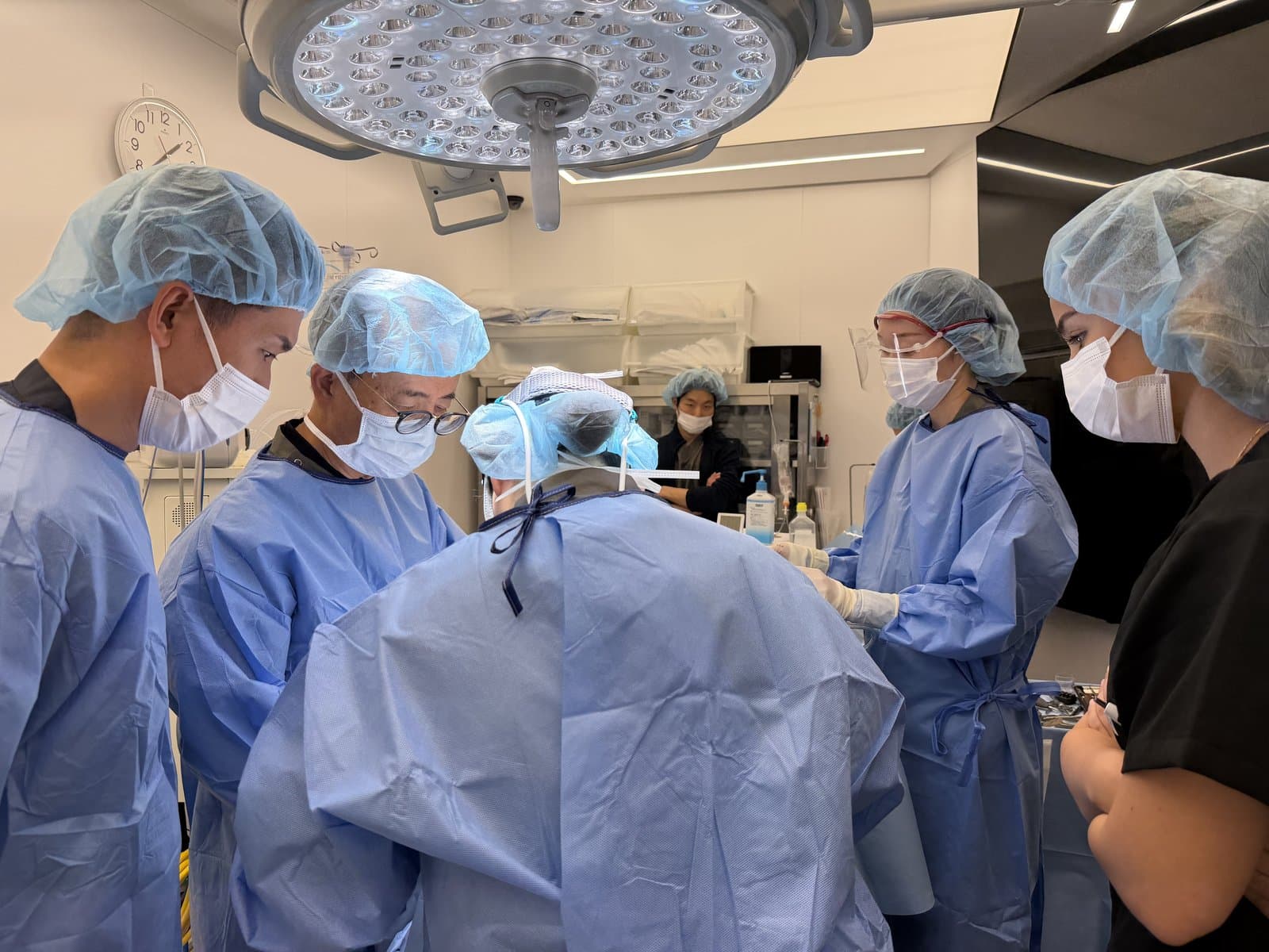 Observing in the operating room
